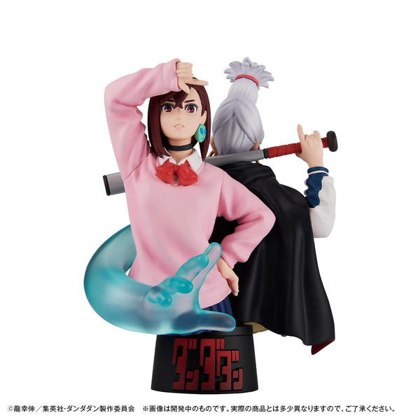“dandadan”-momo-and-okarun-pose-back-to-back!-statue-figures-now-available